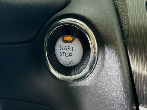 Used 2019 INFINITI QX60 Luxe image 21