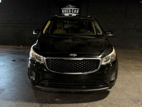 Used 2018 Kia Sedona LX w/ LX Essentials Premium Package FWD image 8
