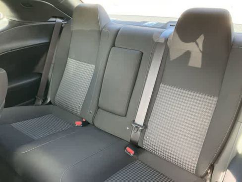 Used 2022 Dodge Challenger R/T image 17