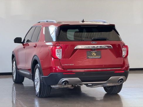 Used 2021 Ford Explorer Limited w/ Equipment Group 301A RWD image 5