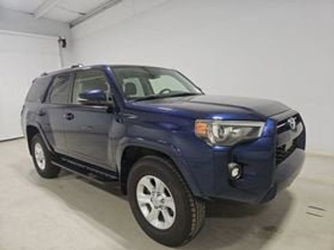 Used 2021 Toyota 4Runner SR5 Premium AWD/4WD image 2