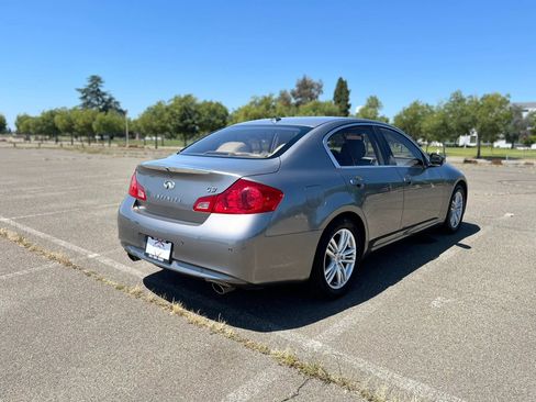 Used 2013 INFINITI G37 Journey w/ Premium Pkg RWD image 5