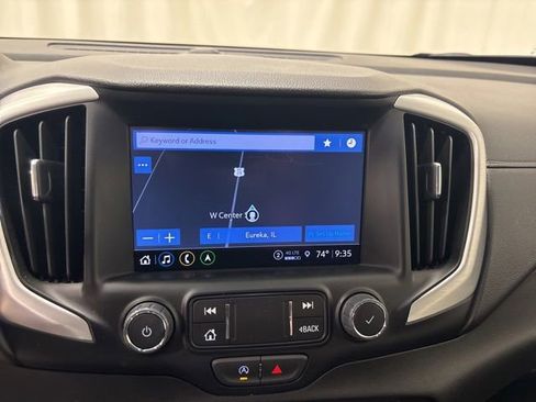 Used 2024 GMC Terrain SLT w/ Infotainment Package II AWD/4WD image 23