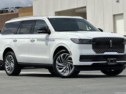 New 2026 Lincoln Navigator Reserve