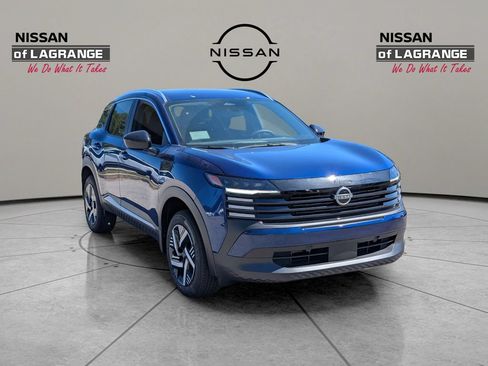 New 2026 Nissan Kicks SV FWD image 3