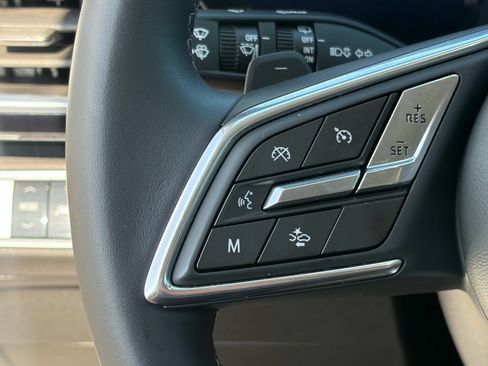 Used 2024 Buick Envision Preferred AWD/4WD image 13