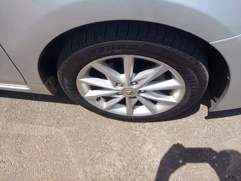 Used 2014 Toyota Prius V Five FWD image 17