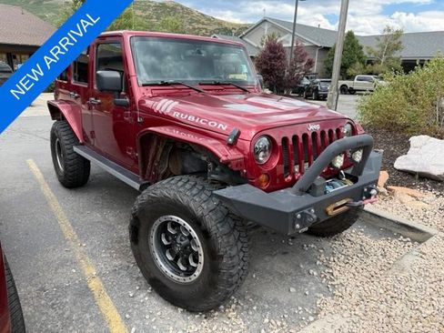 Used 2013 Jeep Wrangler Unlimited Rubicon w/ Connectivity Group AWD/4WD image 3