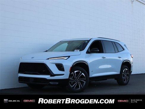 New 2026 Buick Enclave Sport Touring image 1