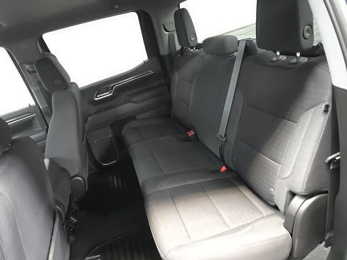 Used 2023 Chevrolet Silverado 1500 LT image 31