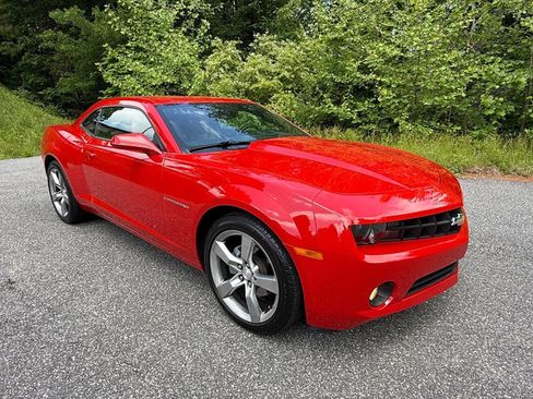 Used 2011 Chevrolet Camaro LT w/ RS Package RWD image 4