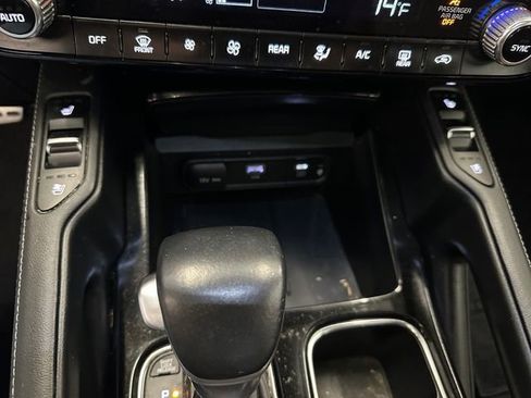 Used 2023 Kia Telluride SX AWD/4WD image 16