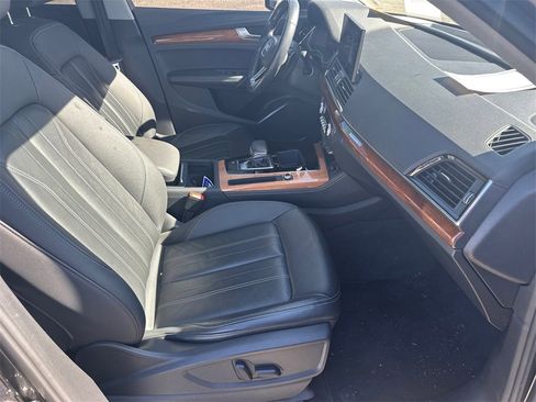 Used 2022 Audi Q5 2.0T Premium Plus image 13