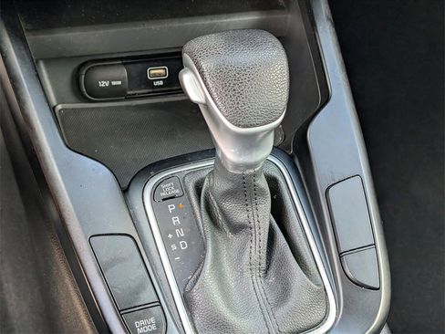 Used 2023 Kia Soul LX w/ LX Technology Package image 29