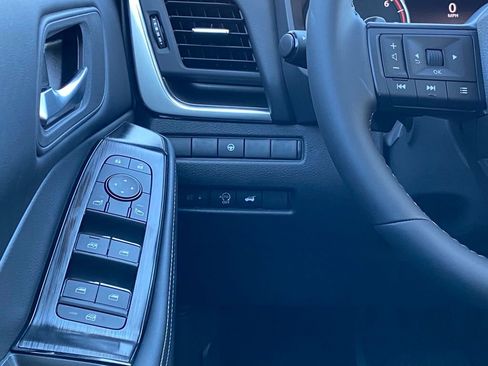 New 2026 Nissan Rogue SV image 23