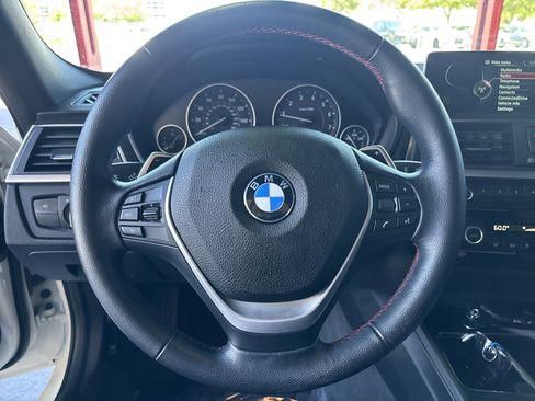 Used 2016 BMW 328i Sedan RWD image 18
