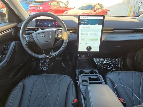 Used 2025 Ford Mustang Mach-E Select w/ Comfort Package Lite image 11