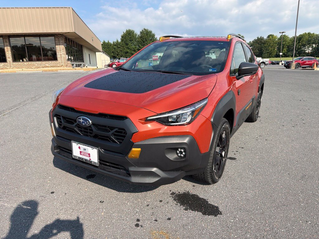 Certified 2024 Subaru Crosstrek 2.5i Wilderness w/ Crosstrek Mirror Package AWD/4WD image 1