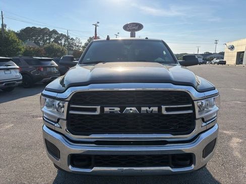 Used 2022 RAM 2500 Tradesman AWD/4WD image 2