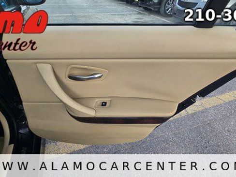 Used 2007 BMW 328xi Sedan image 22