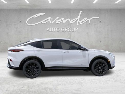 New 2026 Buick Envista Sport Touring image 5