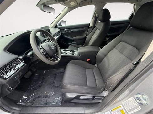 Used 2023 Honda Civic LX image 9