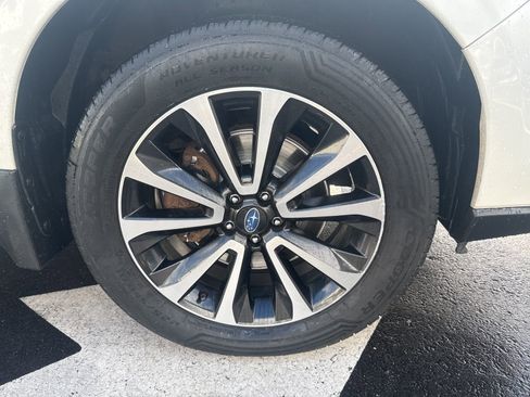 Used 2018 Subaru Forester 2.0XT Touring image 9