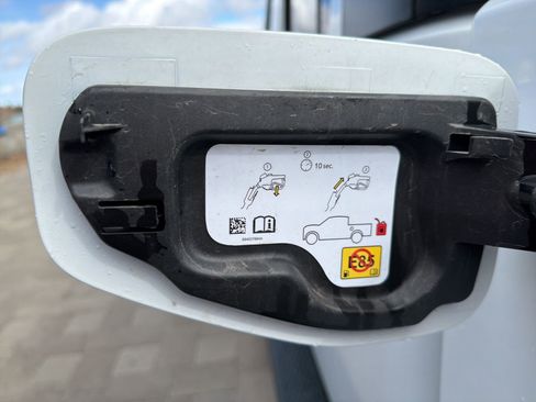 Used 2021 Jeep Gladiator Overland w/ Trailer Tow Package image 16