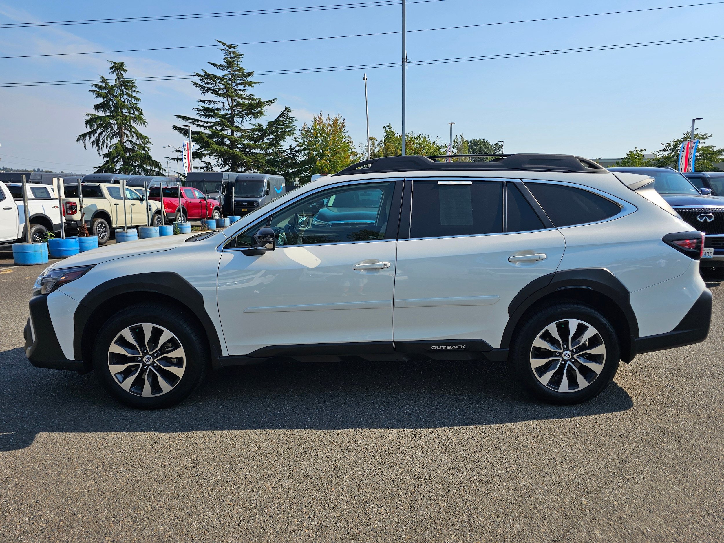 Used 2025 Subaru Outback Limited AWD/4WD image 8
