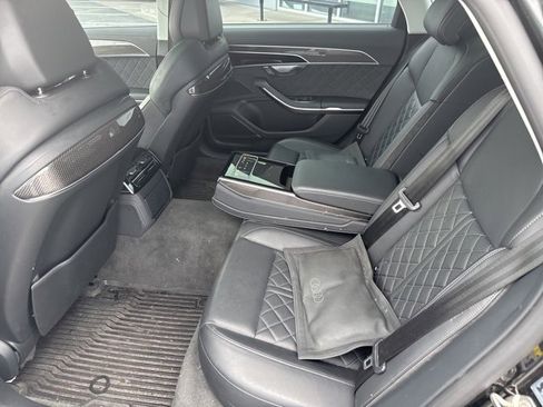 Used 2023 Audi S8 w/ S8 Executive Package image 12