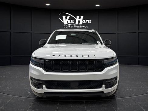 Used 2024 Jeep Wagoneer Series II image 8