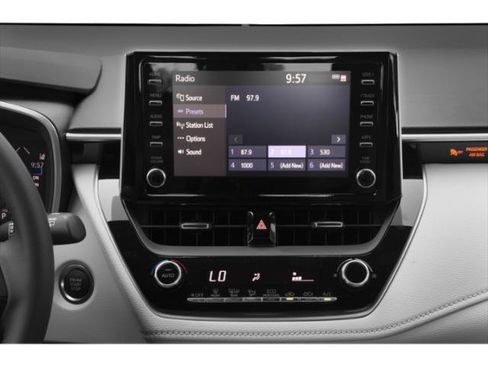 Used 2021 Toyota Corolla SE image 10