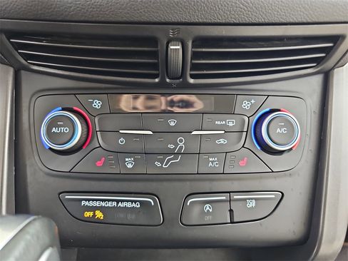 Used 2019 Ford Escape SEL image 28