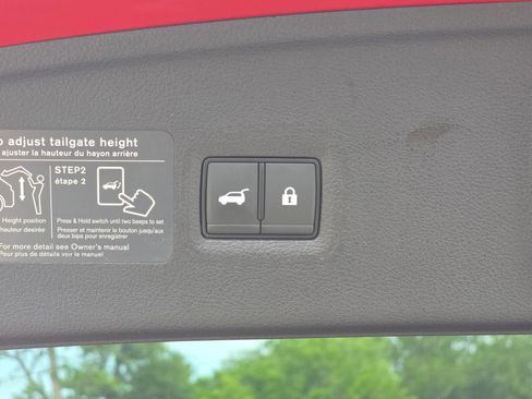 Certified 2025 INFINITI QX55 Essential AWD/4WD image 13