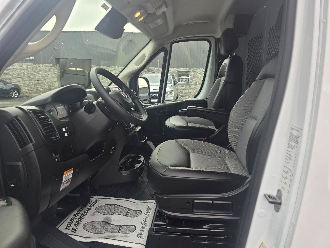 Used 2023 RAM ProMaster 3500 FWD image 12