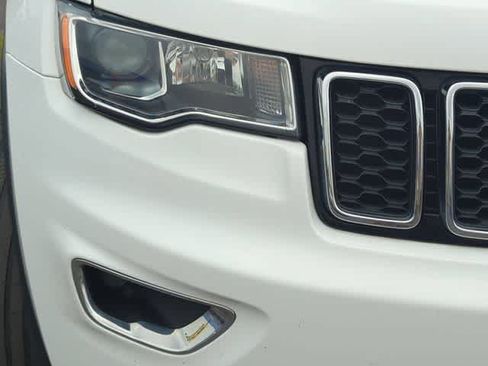 Certified 2021 Jeep Grand Cherokee Limited AWD/4WD image 11