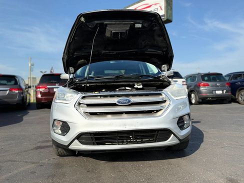 Used 2017 Ford Escape Titanium FWD image 11