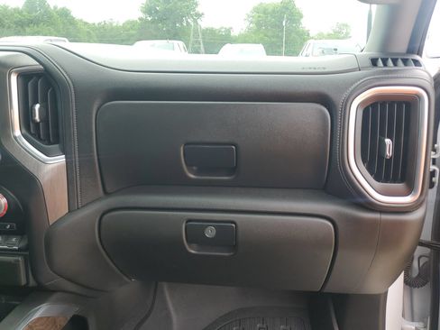 Used 2021 GMC Sierra 2500 Denali w/ Denali Ultimate Package AWD/4WD image 36