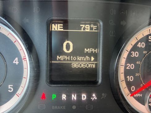 Used 2017 RAM 2500 Lone Star w/ Sport Appearance Group image 3