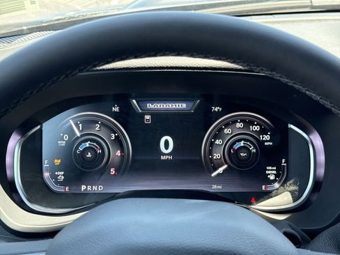 New 2026 RAM 2500 Laramie AWD/4WD image 24