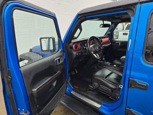 Used 2021 Jeep Gladiator Rubicon w/ Dual Top Group image 21