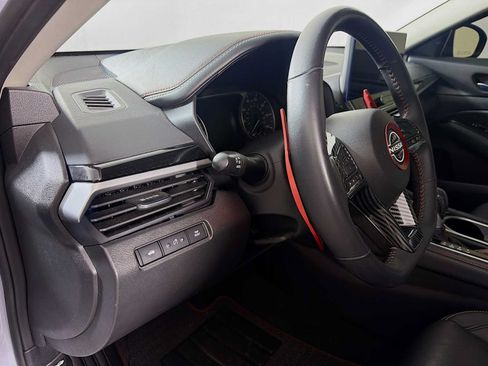 Used 2024 Nissan Altima 2.5 SR w/ SR Premium Package AWD/4WD image 8