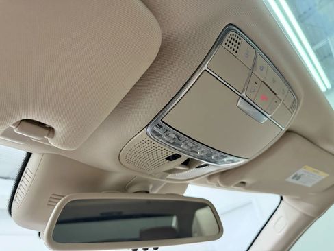 Used 2016 Mercedes-Benz S 550 4MATIC Sedan image 23