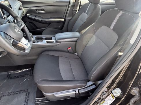 Used 2025 Nissan Sentra SV FWD image 14