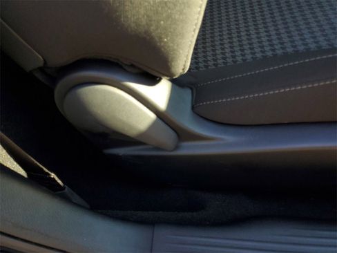 Used 2023 Dodge Challenger R/T image 16