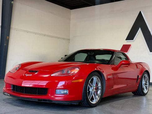Used 2008 Chevrolet Corvette Z06 RWD image 1