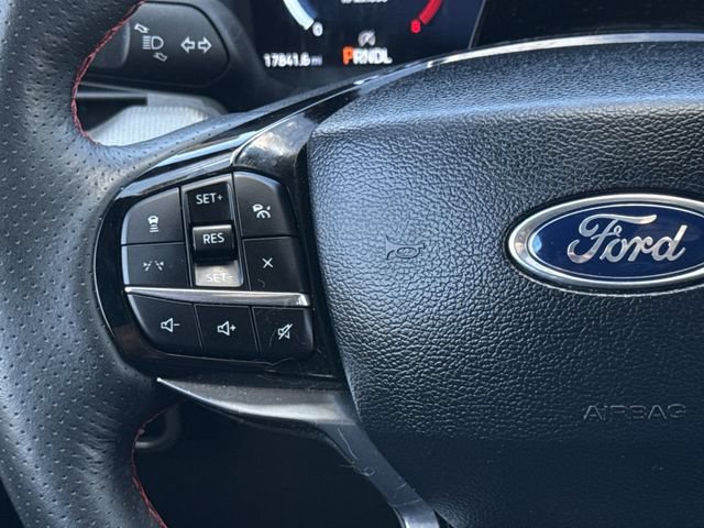 Used 2025 Ford Explorer ST-Line AWD/4WD image 14
