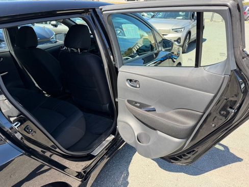 Used 2025 Nissan Leaf SV Plus FWD image 37