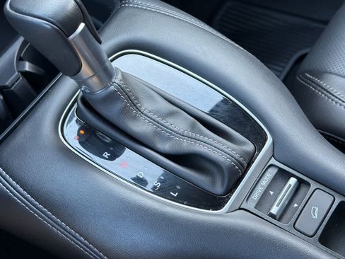 Certified 2025 Honda HR-V EX-L image 23