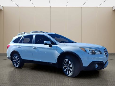 Used 2016 Subaru Outback 2.5i Limited image 4